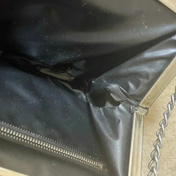 Y2K black chain shoulder bag faux-leather frame purse, AS-IS for repair - Picture 9 of 11